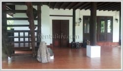 ID: 3700 - Nice Lao style house near Kettisack International School for rent