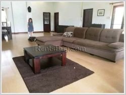 ID: 4166 - The beautiful house with fully furnished and large garden for rent near Law School