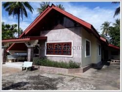 ID: 3761 - Nice house next to concrete road in Sisatthanak district for rent
