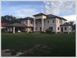 ID: 3712 - Newly built house near Setthathirath Hospital for rent