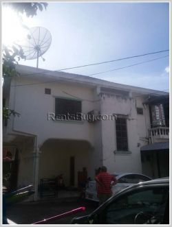 ID: 4105 - New modern house close to Sapanthong market for rent