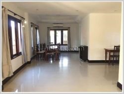 ID: 3975 - The big house near Law School with large parking and fully furnished for rent