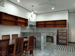 ID: 4602- Modern house with swimming pool near Faculty of Law and Political Science for rent