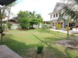 ID: 4510-Nice house with large garden near The Pizza Company Suanmone for rent