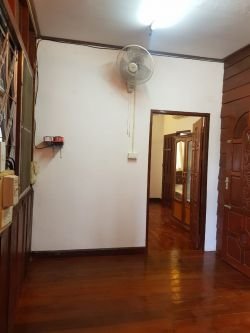 ID: 4605-Lao contemporary house near Panyathip International School for rent