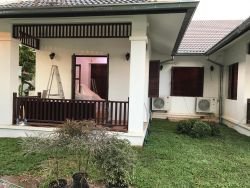 ID: 4547-The beautiful house with large garden near Embassy of Singapore for rent