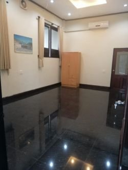 ID: 4505- House/Office with large land by main road near Panyathip International School for rent