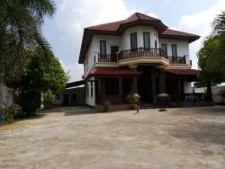 ID: 2107 - Adorable house with parking space for sale in Ban Nonghai