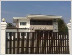 ID: 672 - Modern house with large yard for sale