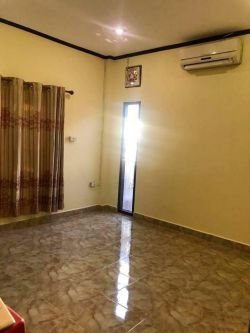 ID: 4050 - Pretty house near Wattay International Airport for sale