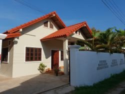 ID: 4221 - Very tidy cozy secure villa in Ban Donkoy for sale