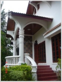 ID: 4209 - Pretty house house by concrete road in diplomatic area and fully furnished for sale