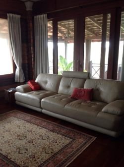ID: 4444 - The beautiful Lao Style house with swimming pool and large garden in diplomatic area for