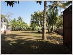 ID: 2385 - Beautiful house by pave road near Patuxay