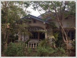 ID: 3936 - The land with house near Houayhong market Chanthaboury District for sale