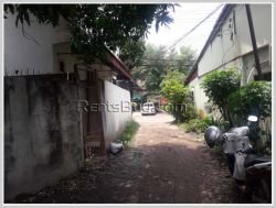 ID: 4020 - Hot sale! 3bedroom House with warehouse on 307 sqm near Patuxay for sale in Saysettha dis