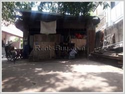 ID: 4020 - Hot sale! 3bedroom House with warehouse on 307 sqm near Patuxay for sale in Saysettha dis