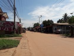 ID: 4131 - Vacant land with the old house near Main road close to National University of Laos for sa