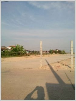 ID: 923 - Vacant land next to Sikay Market for sale
