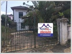 ID: 4376 - Prime area next to concrete road in Ban Sithan for sale
