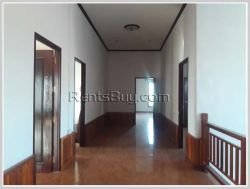 ID: 3874 - Newly built modern house near Setthathirath Hospital for rent