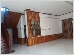 ID: 3874 - Newly built modern house near Setthathirath Hospital for rent