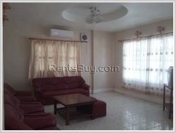 ID: 3905 - Affordable villa near Patuxay and close to Morning Market for rent