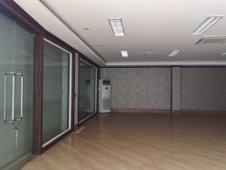 ID: 4550-Building/Office by main road of Nongbone road in downtown for rent