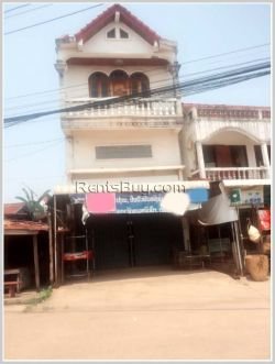 ID: 3165 - Shophouse by asphalt road near Thatluang square for rent.