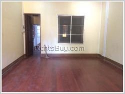 ID: 3735 - Nice shophouse near Mekong River by pave road for rent