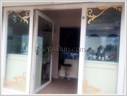 ID: 3373 - The cozy shophouse located near Lao Plaza hotel for rent