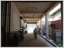 ID: 1140 - Nice shop house near main road and near National University of Laos for rent