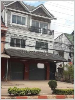 ID: 3411 Three storey shop-house by pave road for rent.