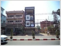 ID: 832 - Shop house near main road for rent in Sikhottabong district