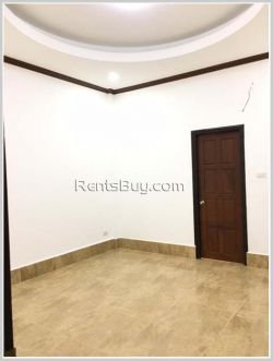 ID: 4252 - Nice shop house near Phontong market and good access for sale