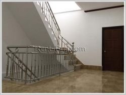 ID: 4252 - Nice shop house near Phontong market and good access for sale