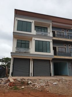 ID: 4366 - Shop house near National University of Laos in Ban Khamhoung for sale