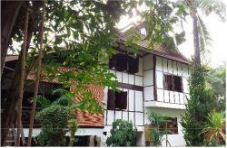 ID: 4390 Lao Style House with pool and exceptional design for sale