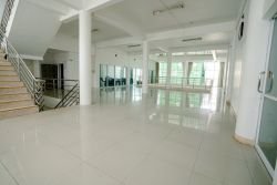 ID: 4419 - Office Building for rent in Chinese Community