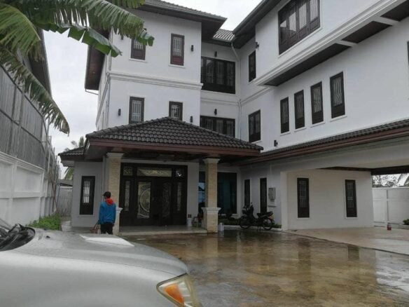 ID: 4275 – Apartment near ITEC for sale.