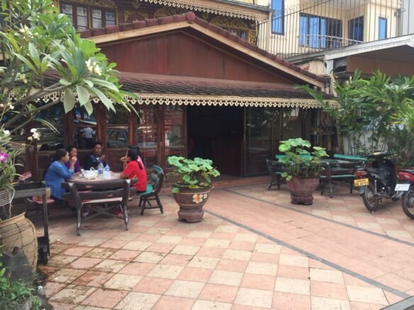 ID: 3927 – Hotel near Morning Market for sale