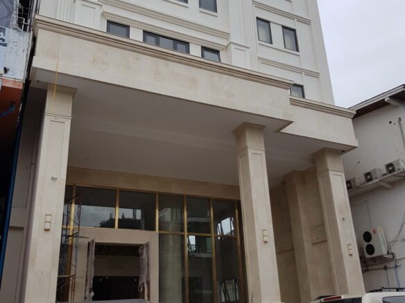 ID: 4386 – 4 stared hotel for sale in city of Vientiane