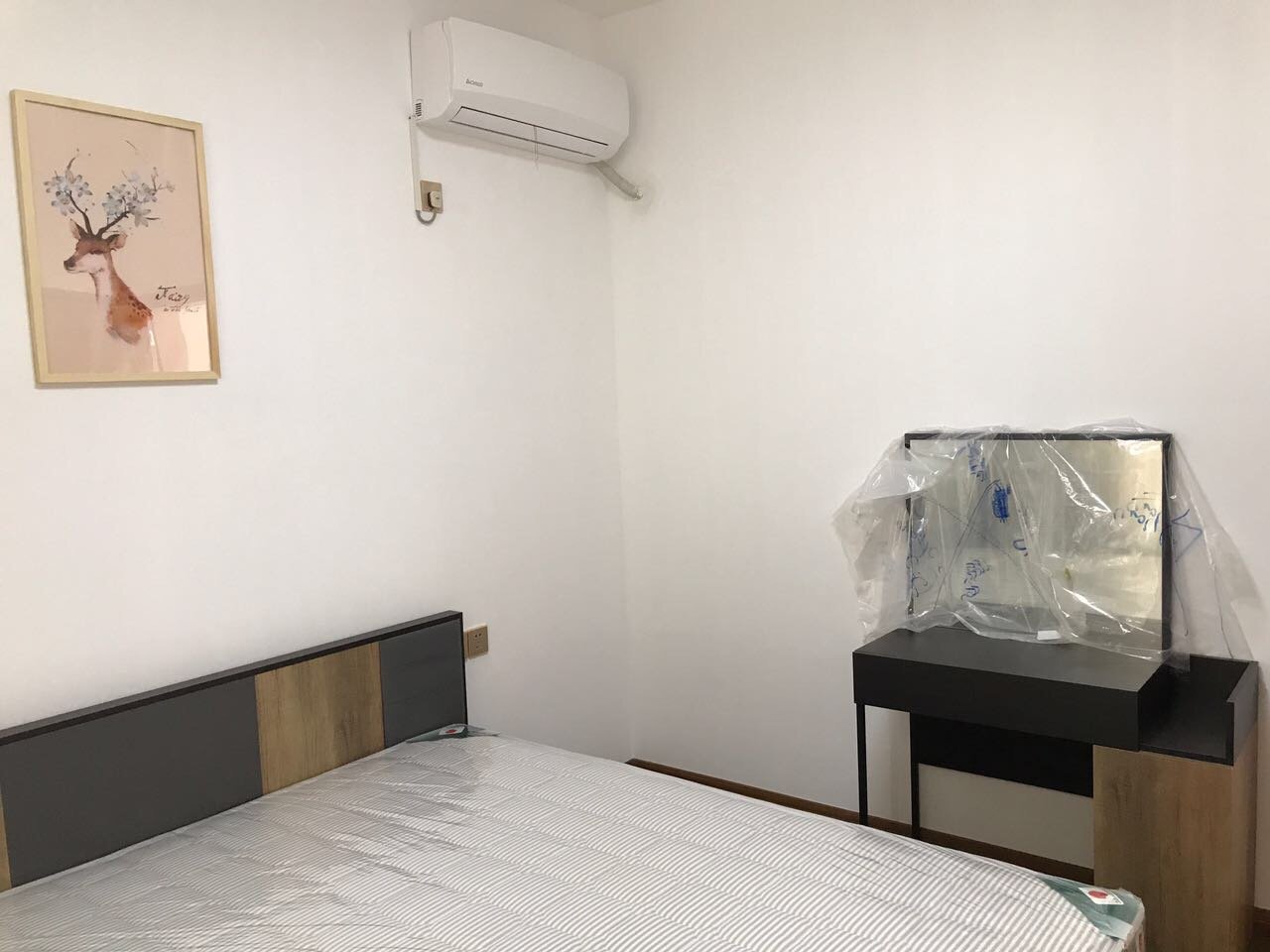 ID: 3820 – The Luxury Condo on top floor of Sky City Project near ICBC & Patuxy for rent