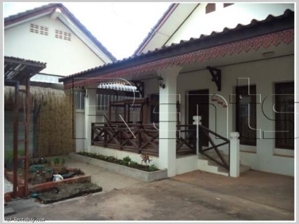 ID: 277 – The nice villa near 150 Tieng Hospital, Phontong market with fully furnished for rent.