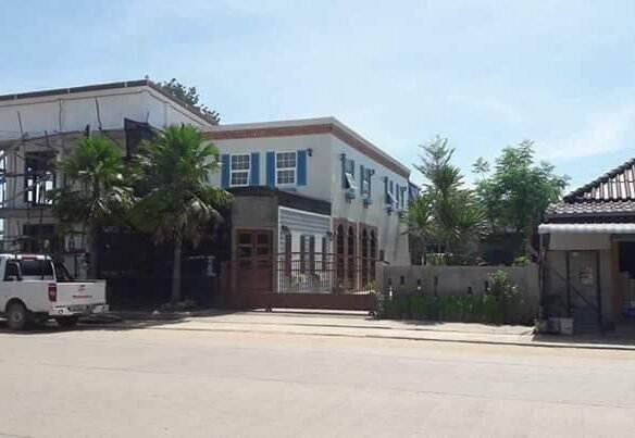 ID: 3995 – The nice business next to main road with fully furnished for sale in Hatxayfong District