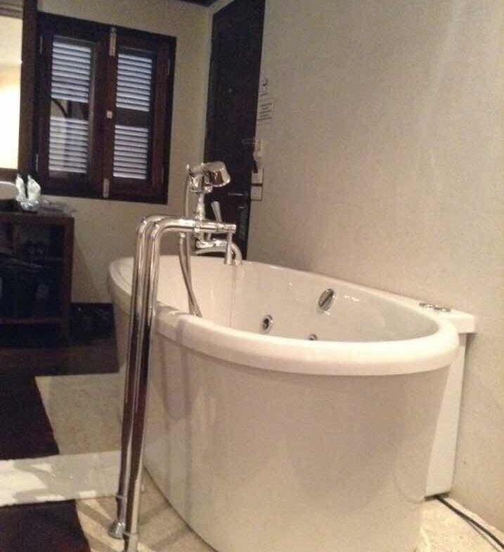 717