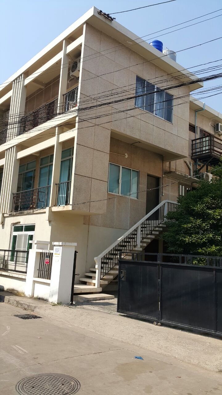 ID: 1013 – Office for rent 150m away from Kopchaider resturant