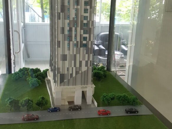 ID: 3022 – The modern condominium in prime location, between Patouxay monument and Thatluang Golden Stupa.