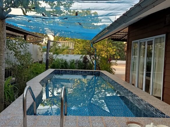 ID: 4602- Modern house with swimming pool near Faculty of Law and Political Science for rent
