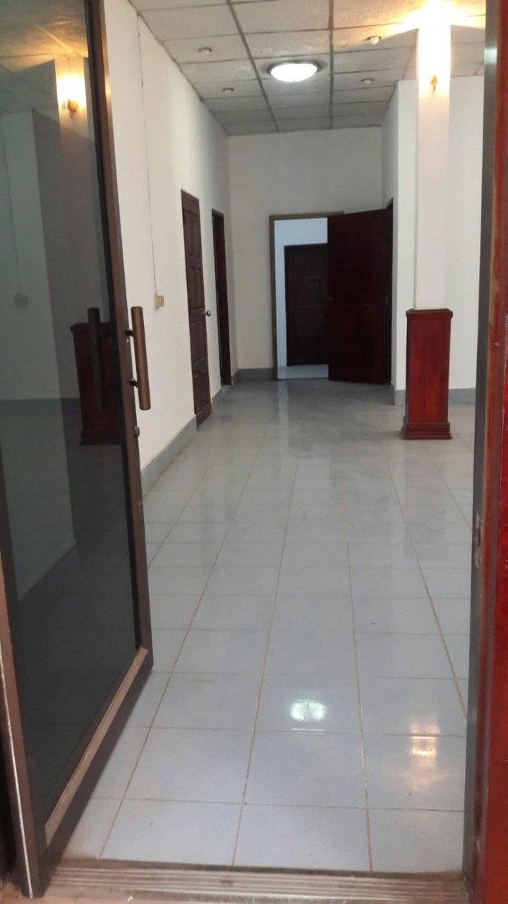 ID: 4574 – Nice villa near Wattay International Airport for rent